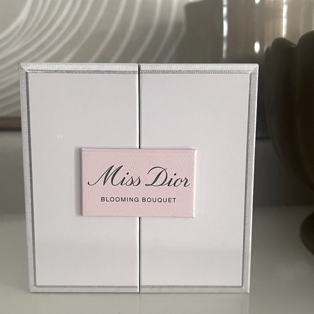 Dior - Miss Dior Blooming Bouquet